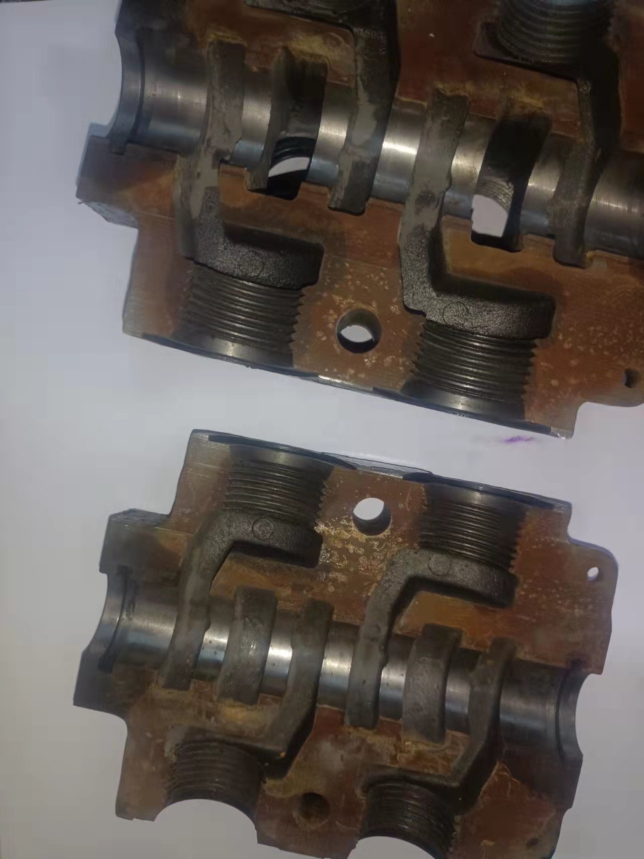 �����T��ӹ�